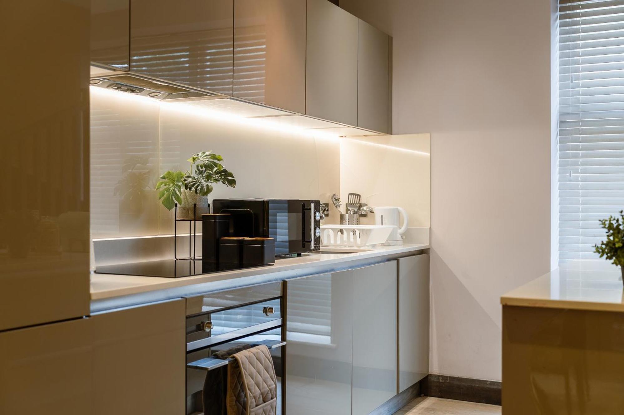 2Bed House Twickenham With Private Garden Villa Buitenkant foto